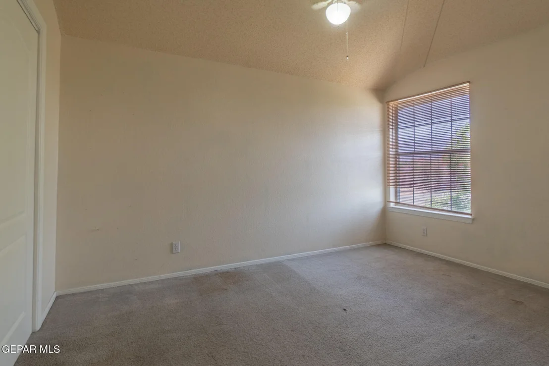 Photo of 5920 W VALLEY Circle
