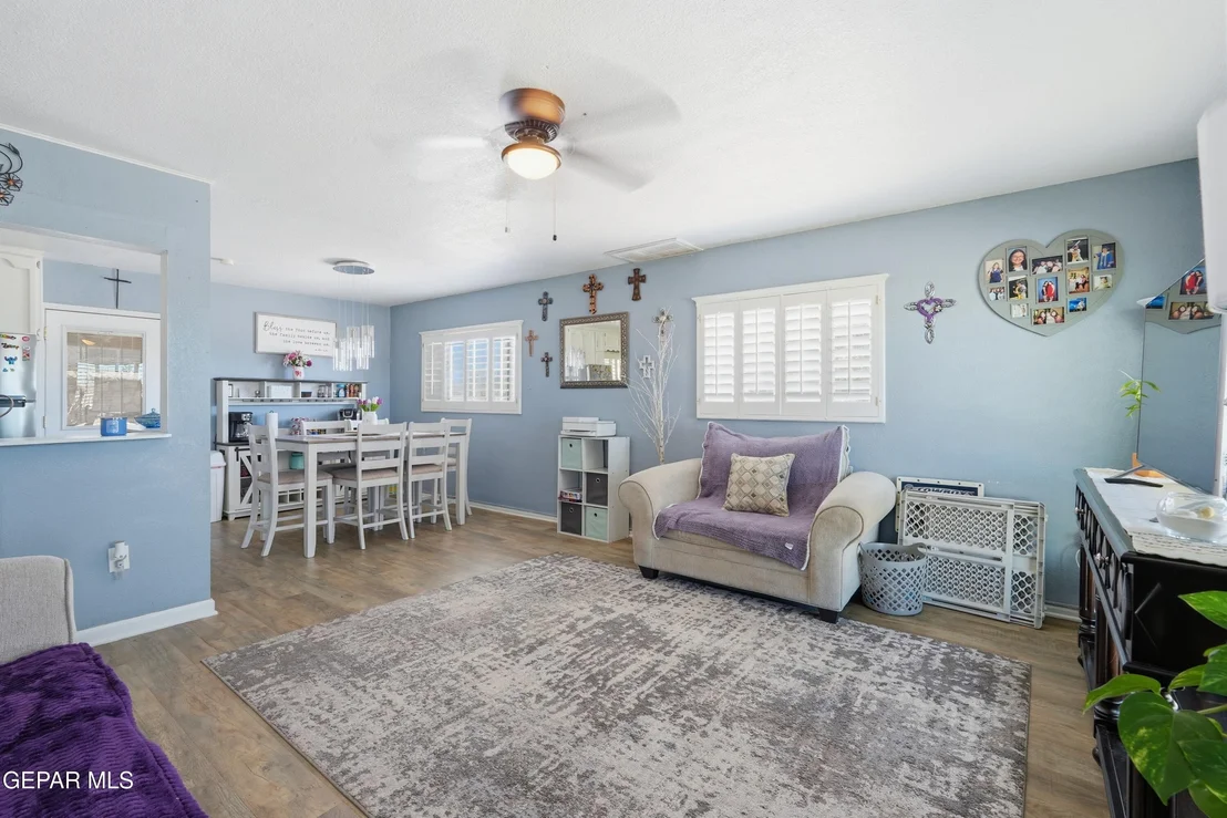 Photo of 1200 HUNTER Drive