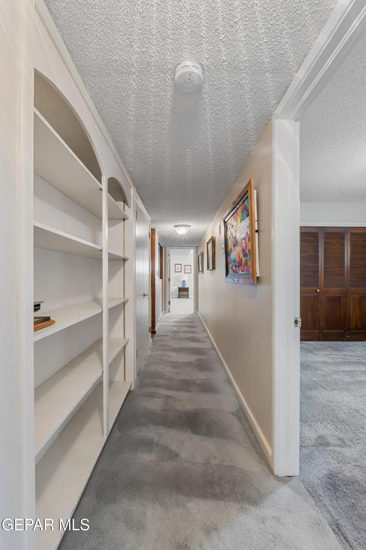 Photo of 6233 Meteor Way