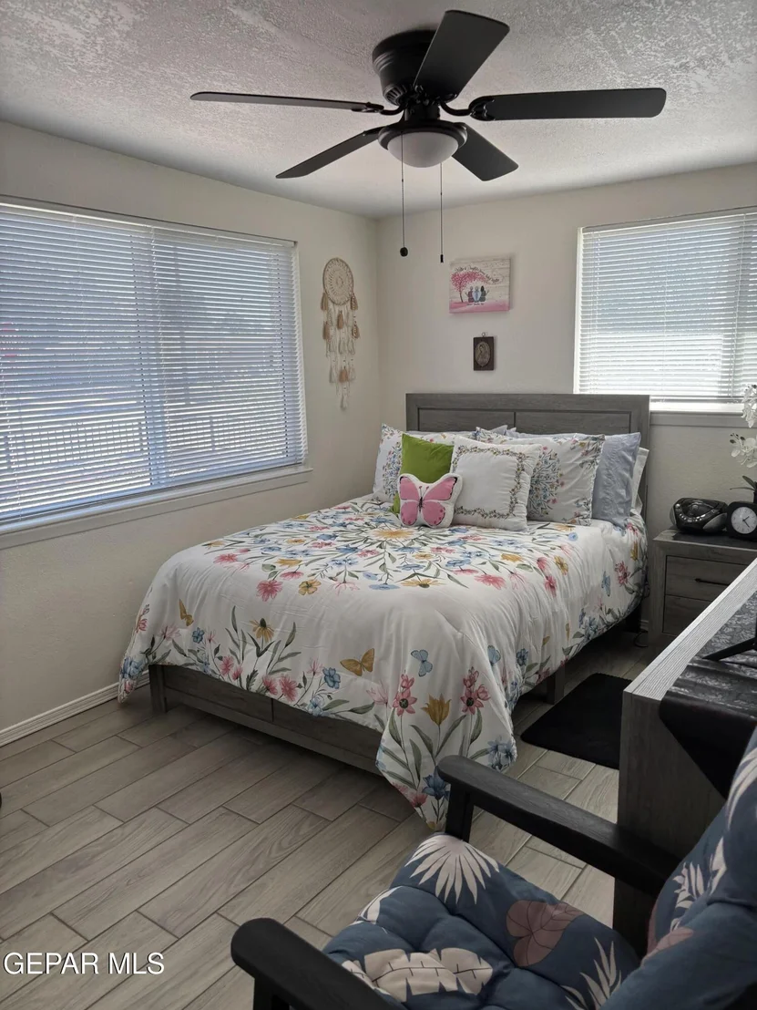 Photo of 7874 Broadway Drive