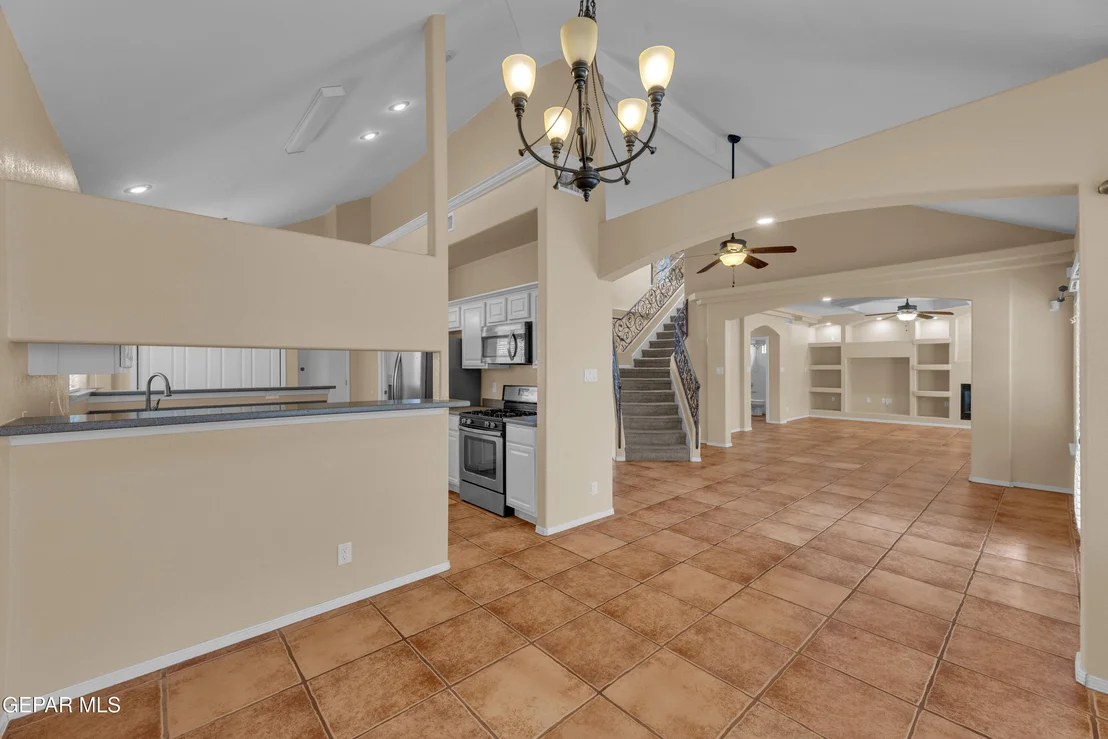 Photo of 6358 FRANKLIN VIEW Drive