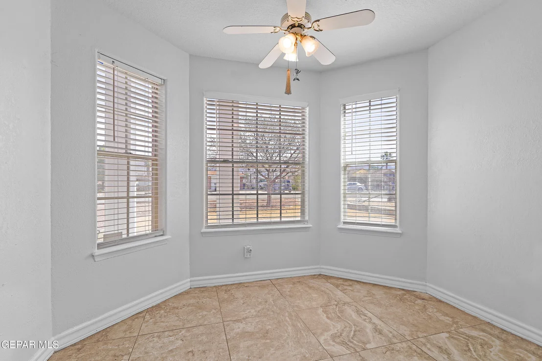 Photo of 5653 Saplinas Road