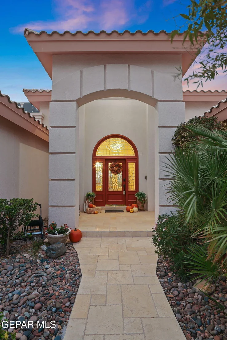 Photo of 5567 Buckley Drive