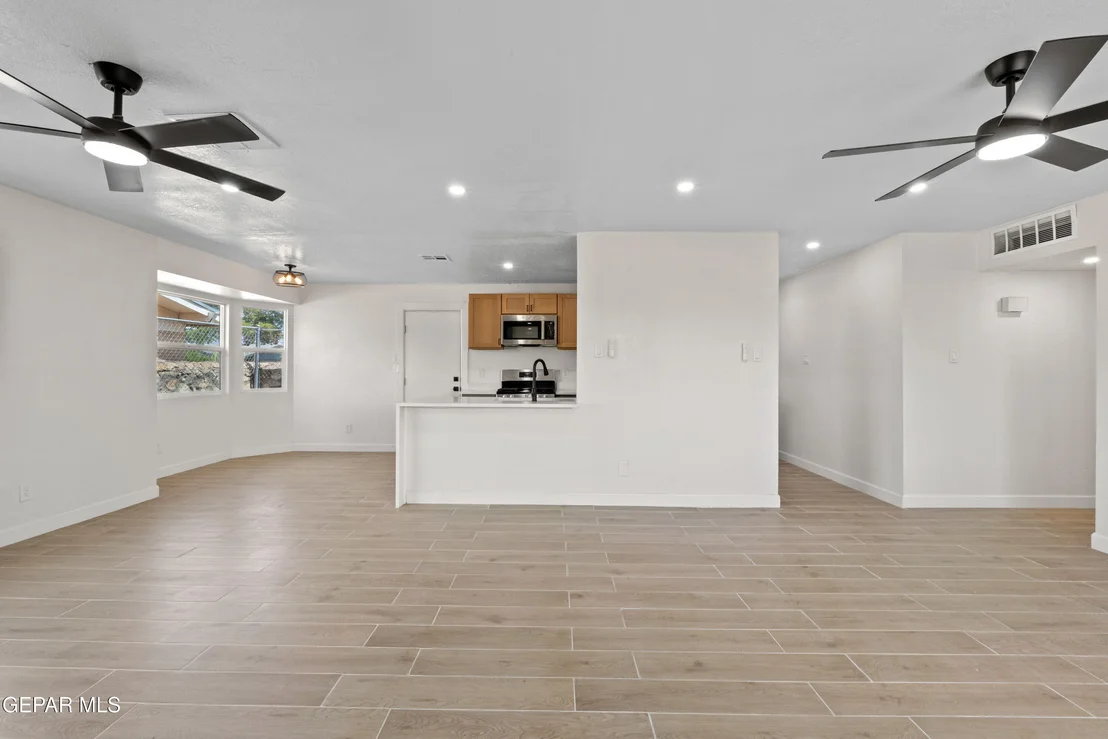 Photo of 2021 Solano Drive