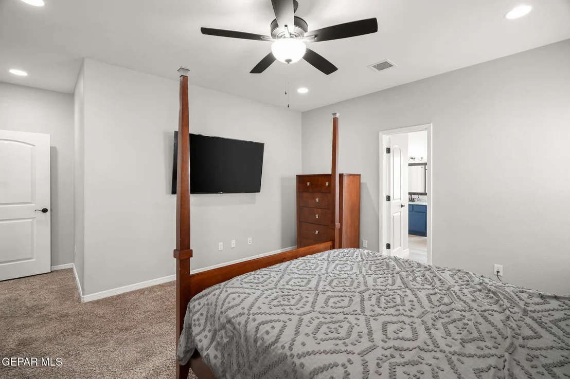 Photo of 7331 BOBCAT HOLLOW Drive