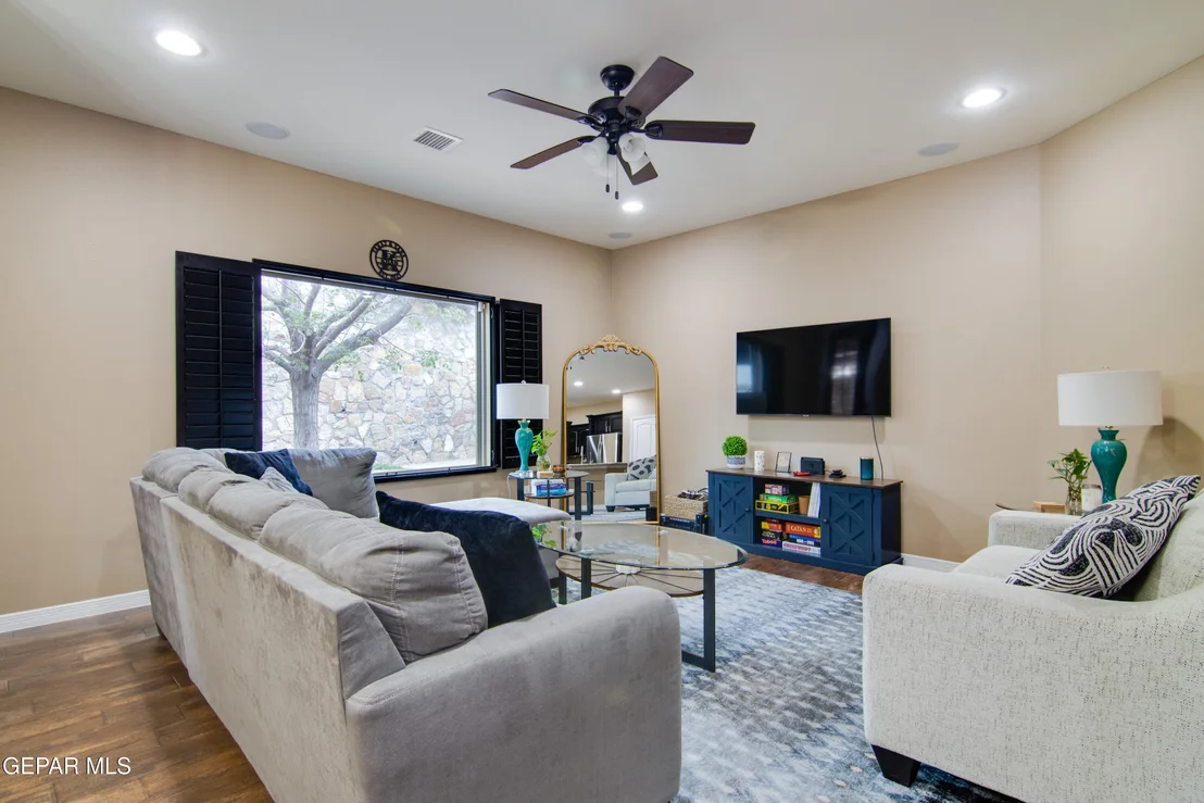 Photo of 7349 Skyrocket Drive