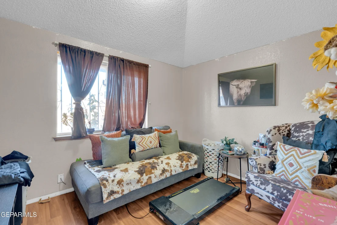Photo of 6725 TIGER EYE Drive