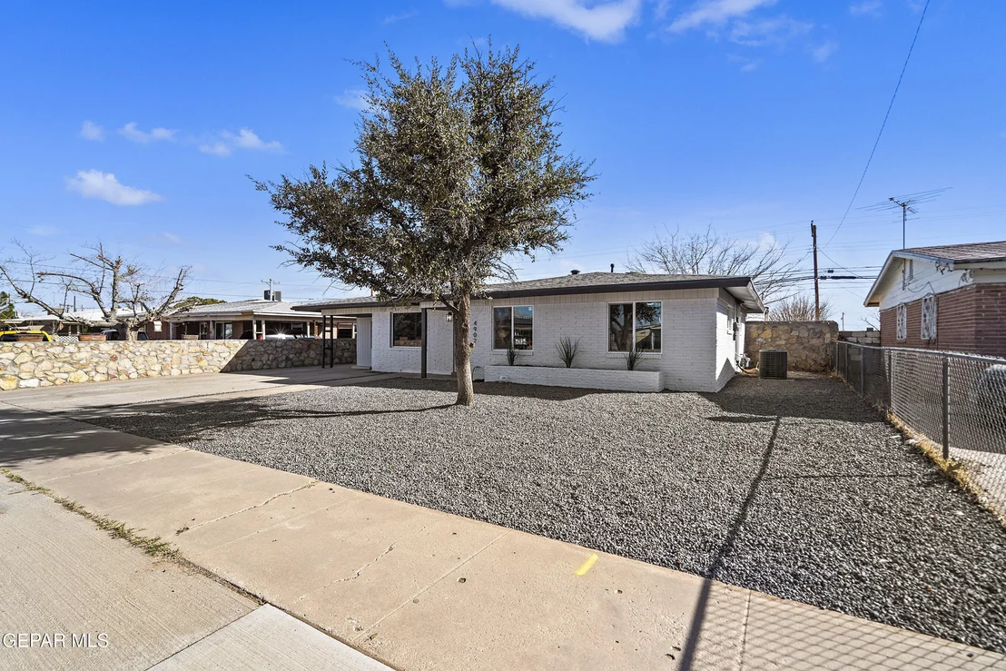 Photo of 4902 Maxwell Avenue