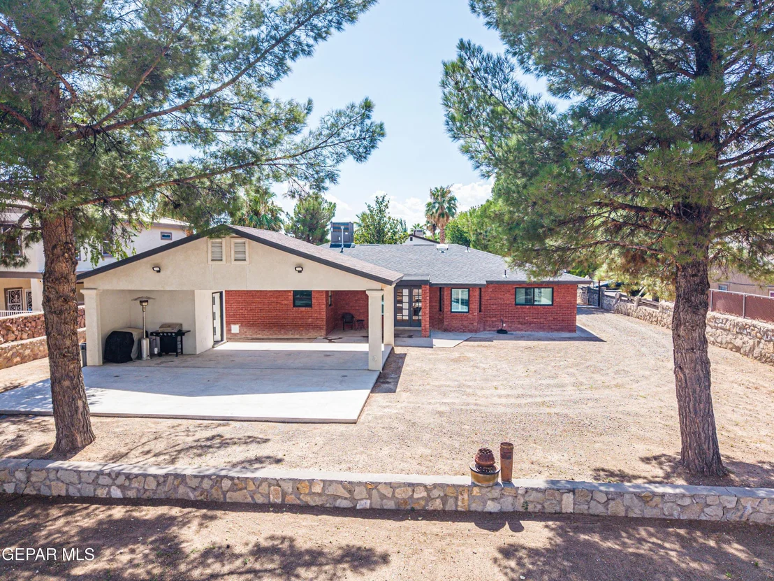 Photo of 6004 Oleaster Drive