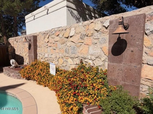 Photo of 624 ALTA CUMBRE Place