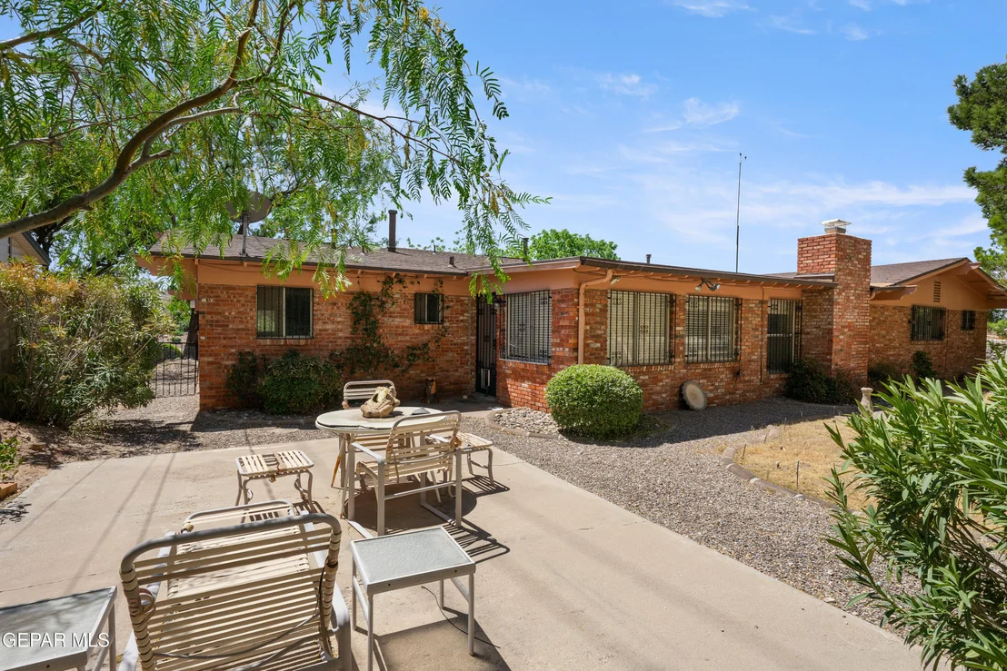 Photo of 5709 BURNING TREE Drive