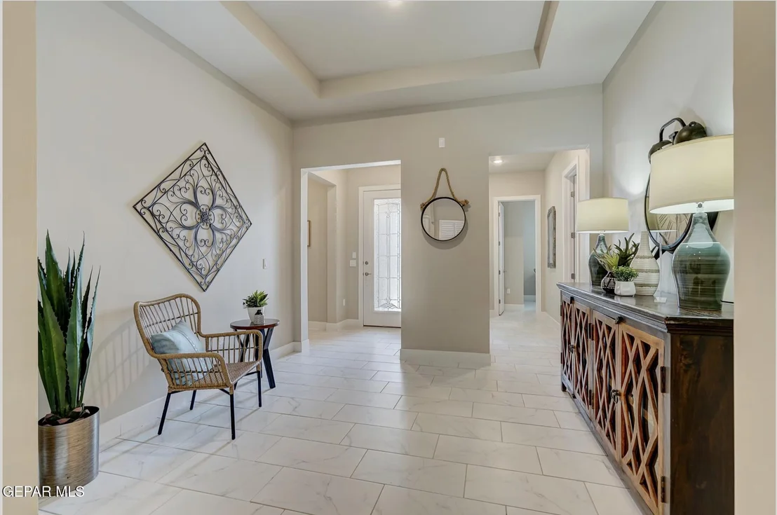 Photo of 812 Fairford Place