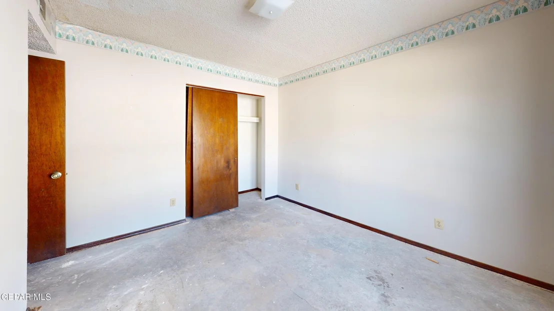 Photo of 6605 MORNINGSIDE Circle