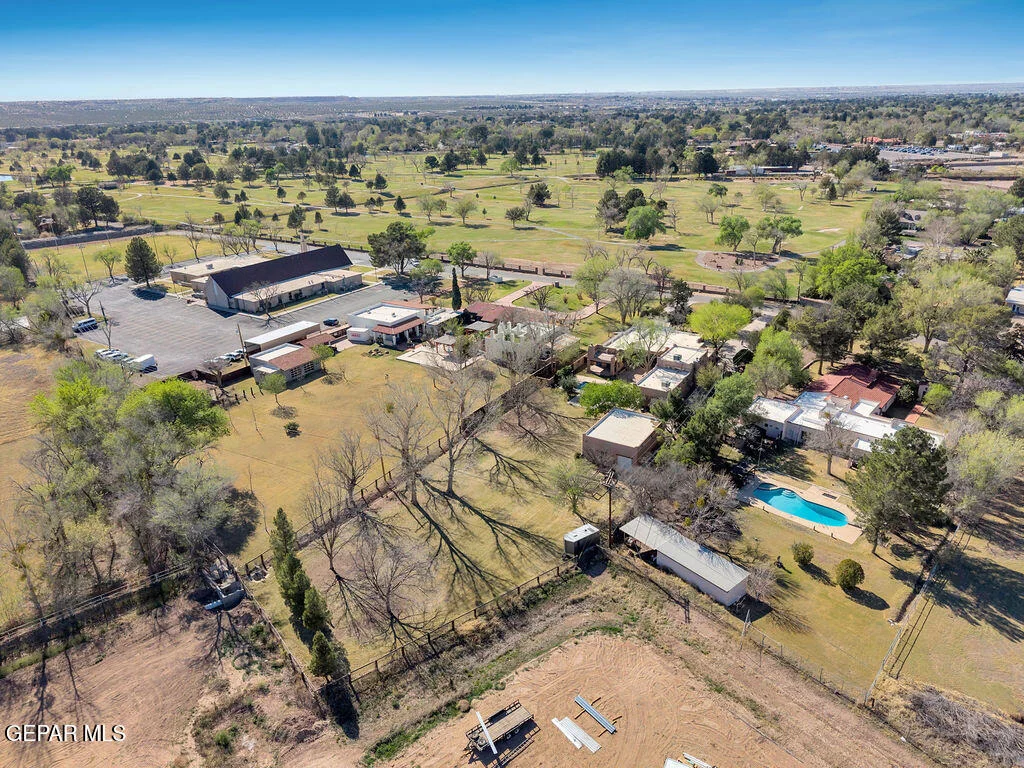 Photo of 300 ROSEMONT Drive