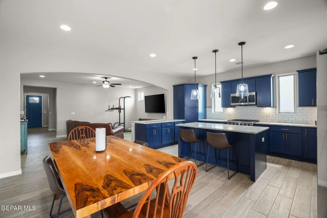 Photo of 7331 BOBCAT HOLLOW Drive