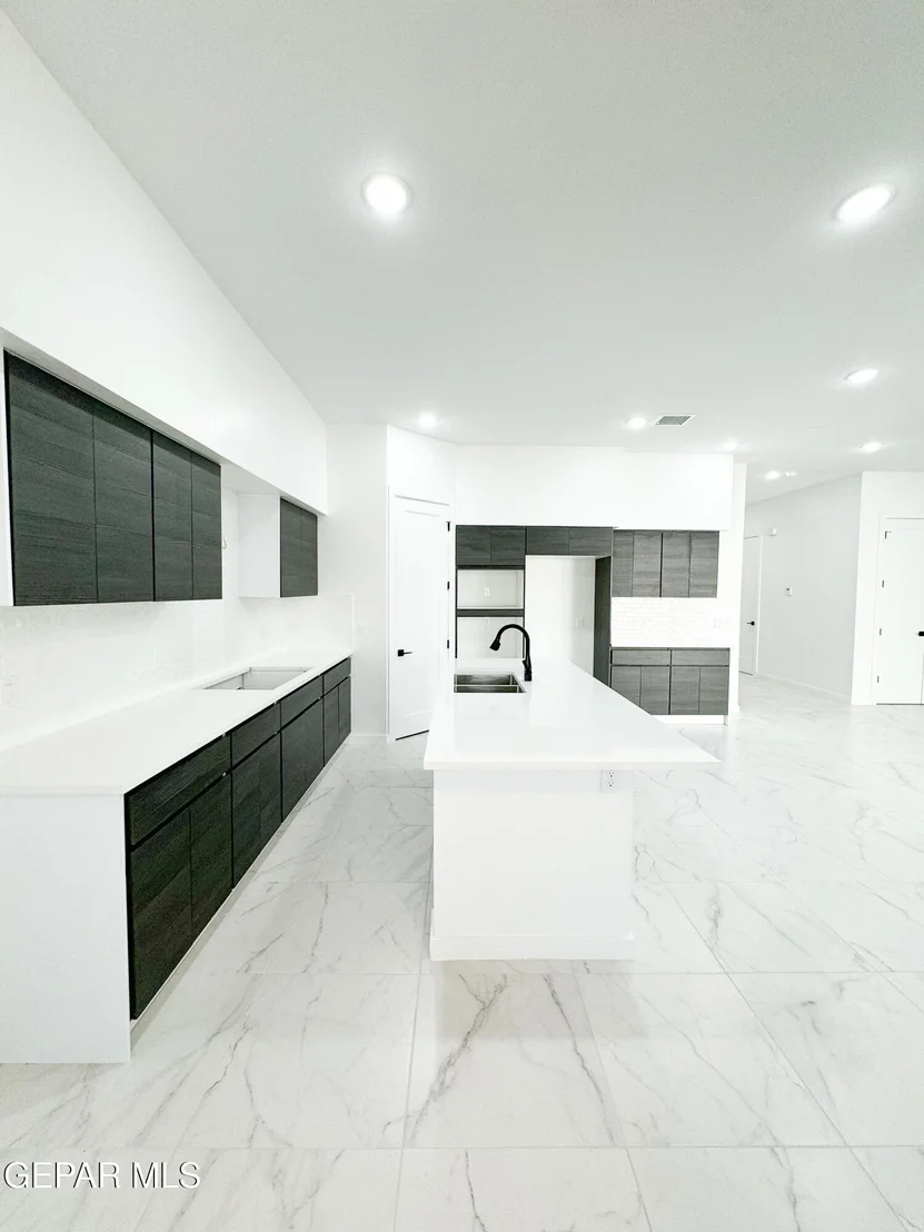Photo of 1785 URIJAH Place