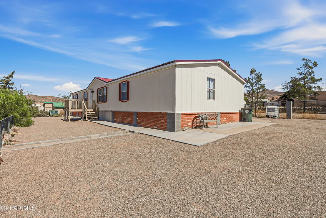 Photo of 2901 COOK Street