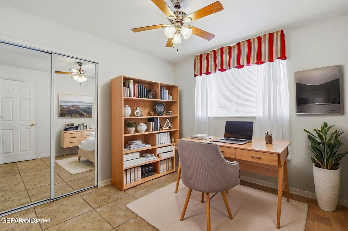Photo of 266 LIMONITE Circle