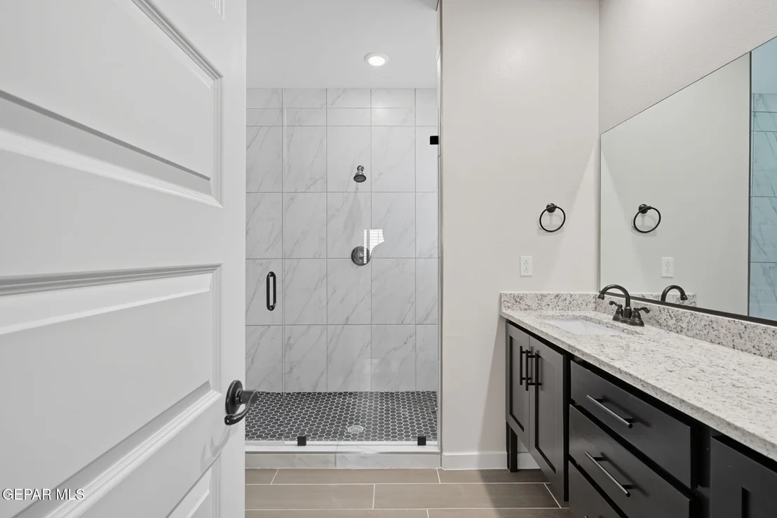 Photo of 909 Pettus Place
