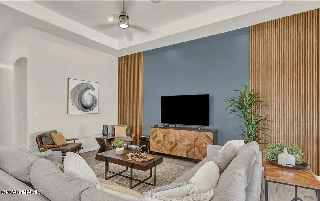 Photo of 6932 Levee Circle
