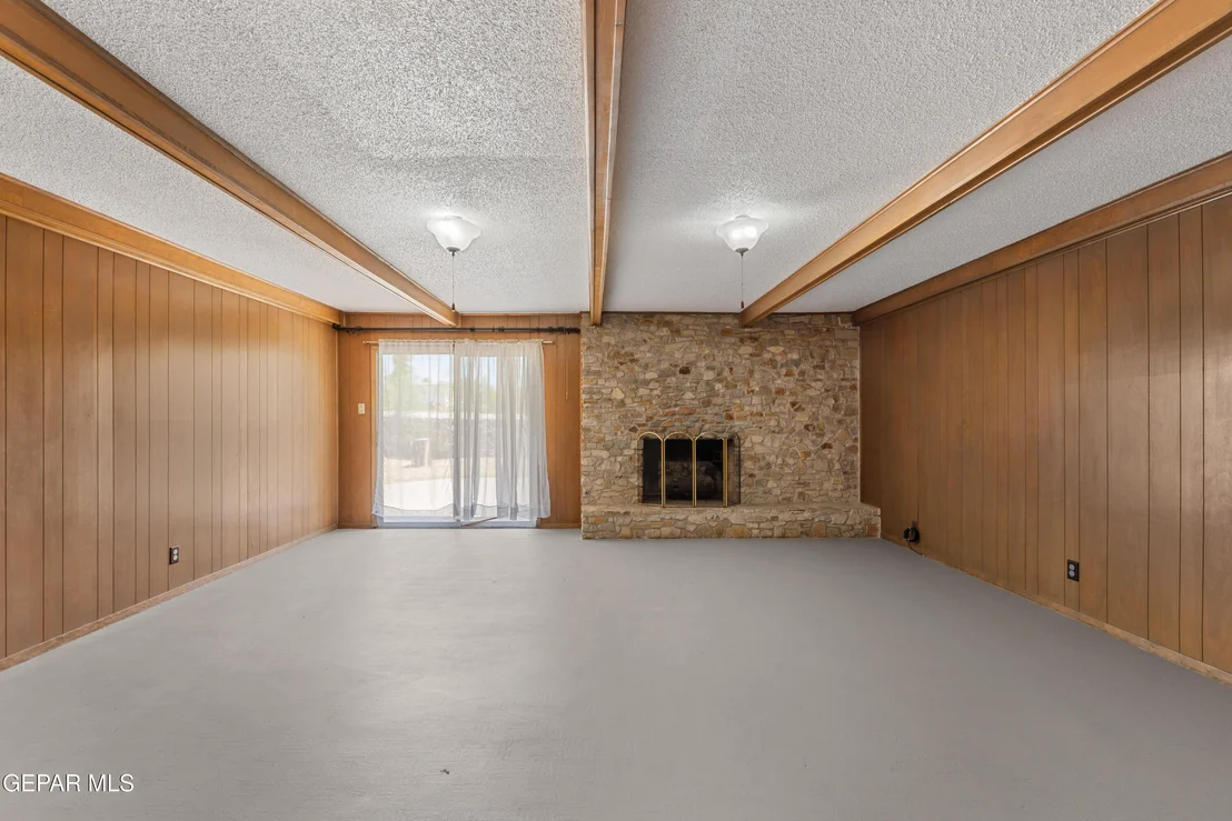 Photo of 3029 MESA VERDE Lane
