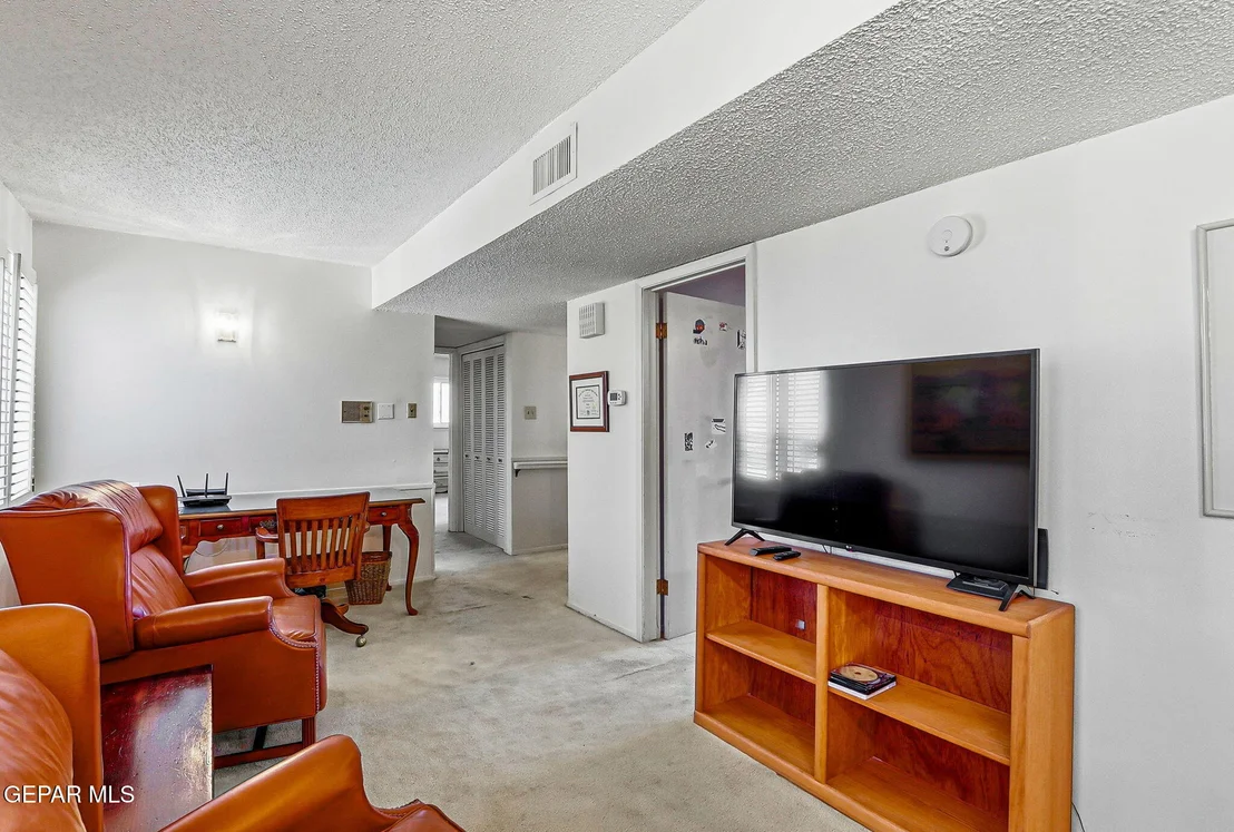 Photo of 301 NORTHWIND Drive