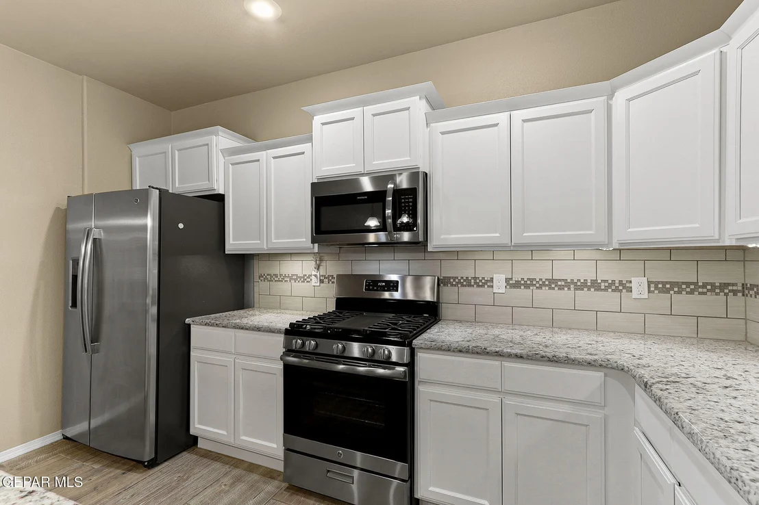 Photo of 7541 WOLF CREEK Drive
