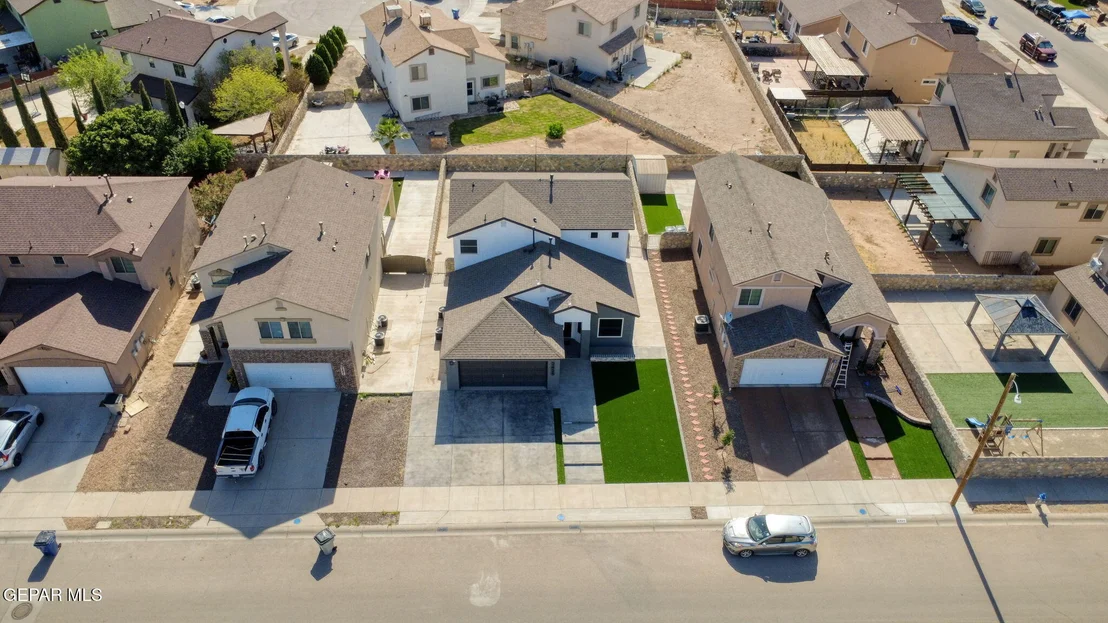 Photo of 2425 POET POINT Place