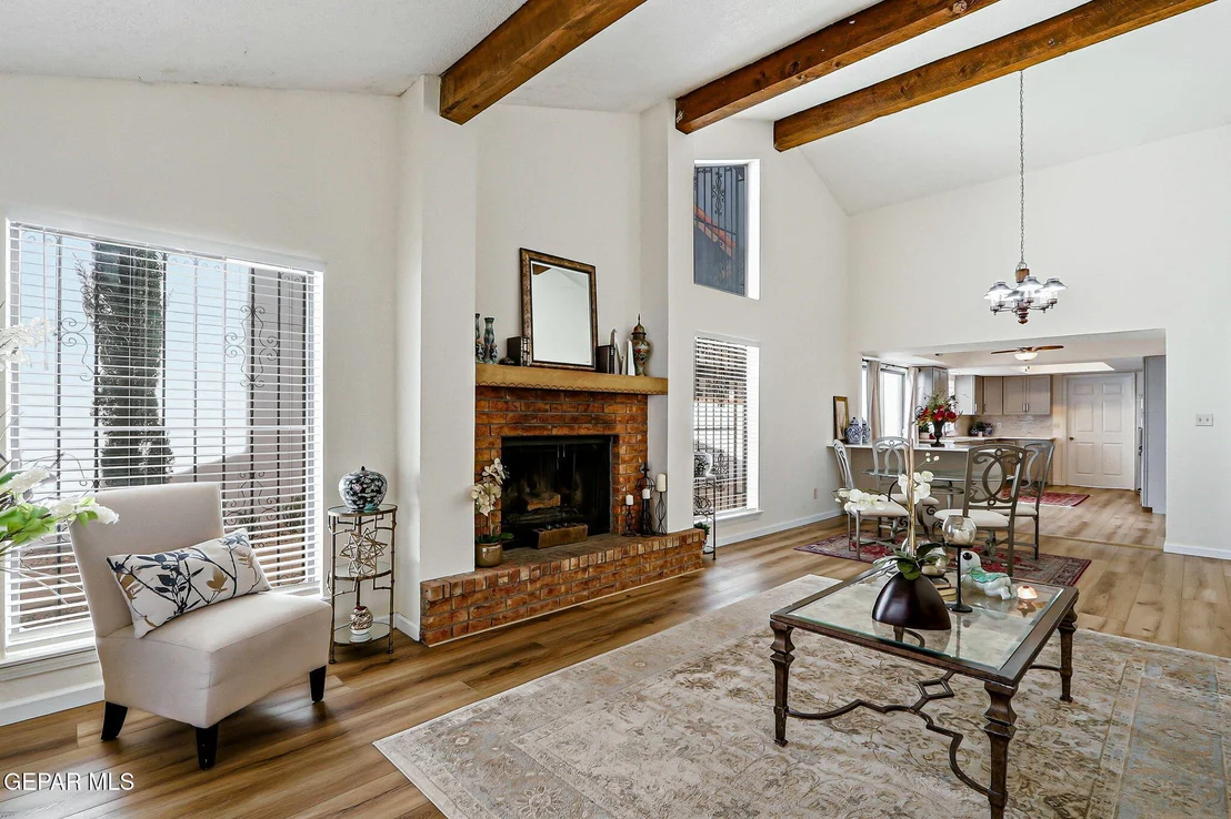 Photo of 5205 VALLEY SPRING Way