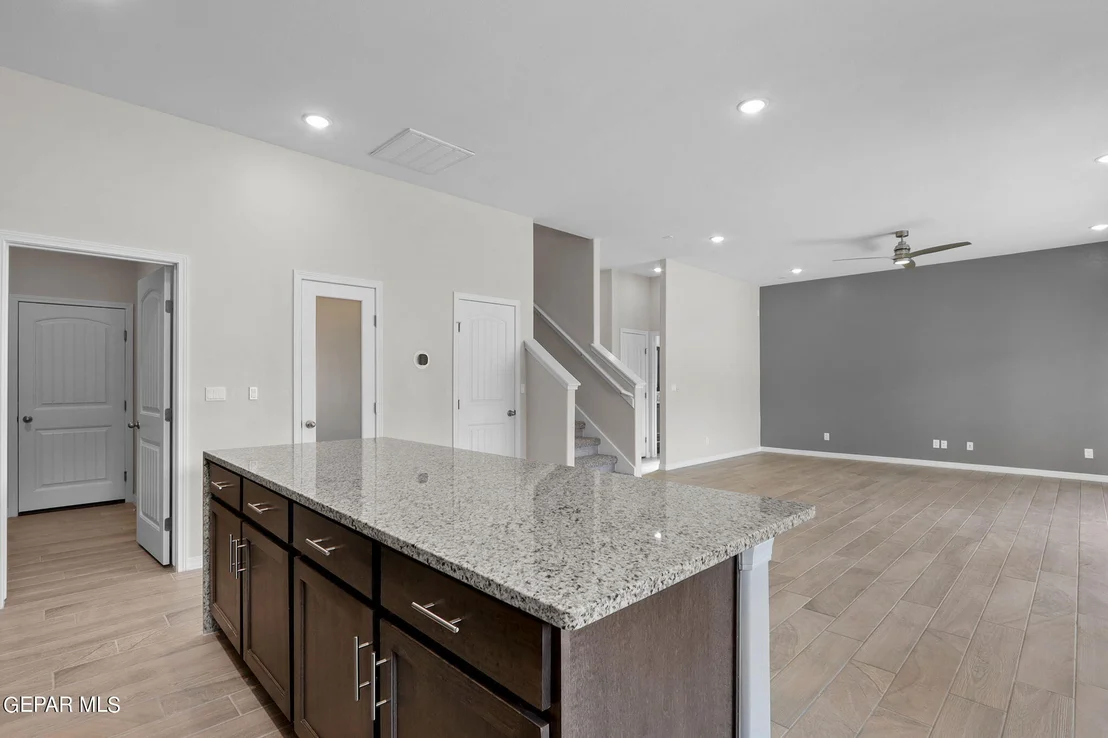 Photo of 13086 Grantham Lane