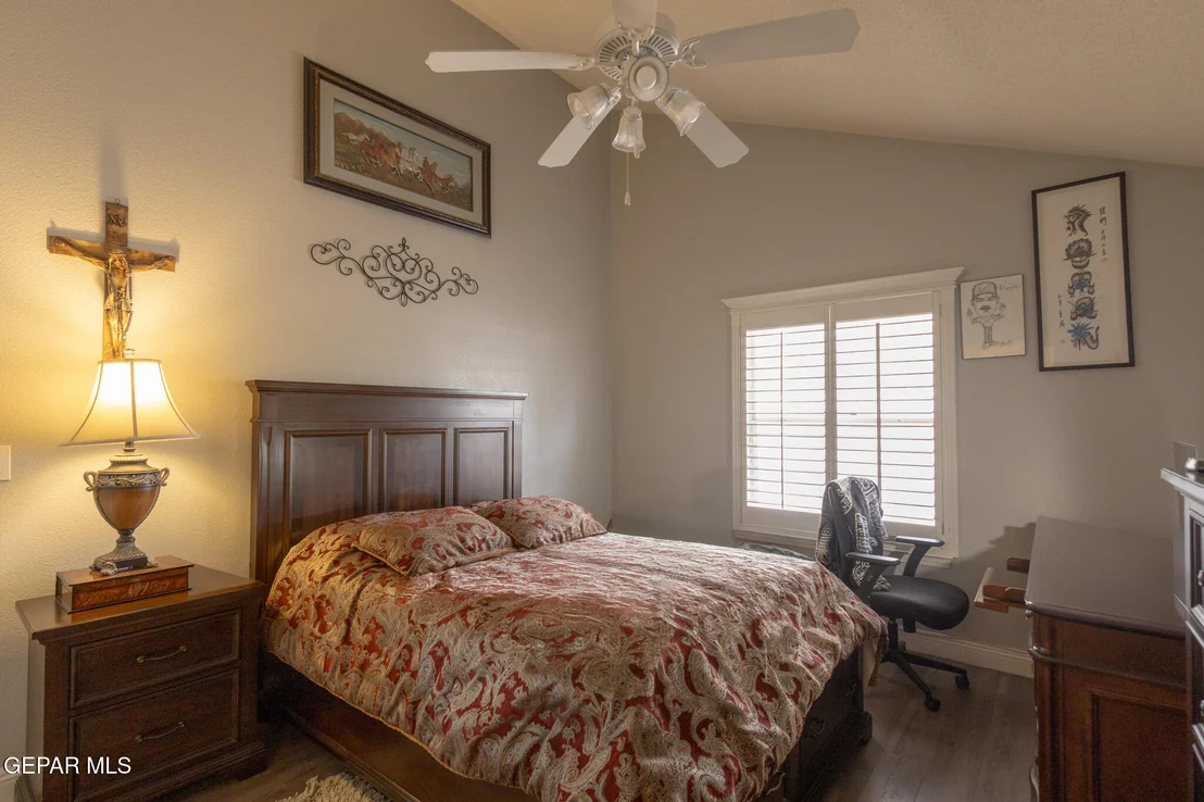 Photo of 6124 RIVER PARK Place