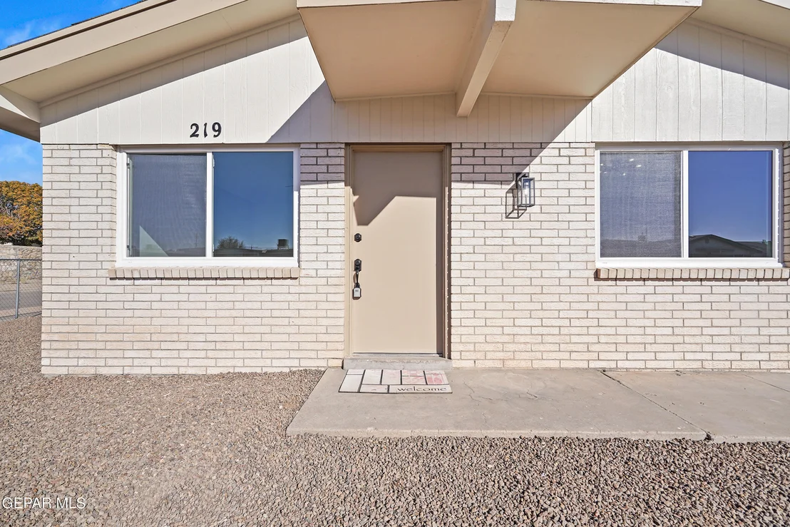 Photo of 219 CARIBE Circle
