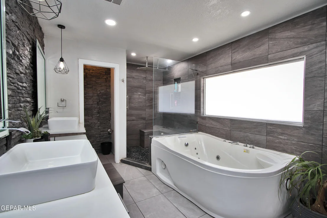 Photo of 6777 Villa Hermosa Drive