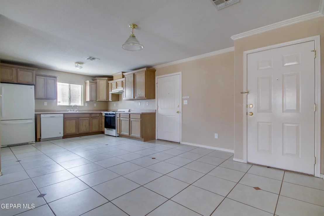 Photo of 14353 SPANISH POINT Drive