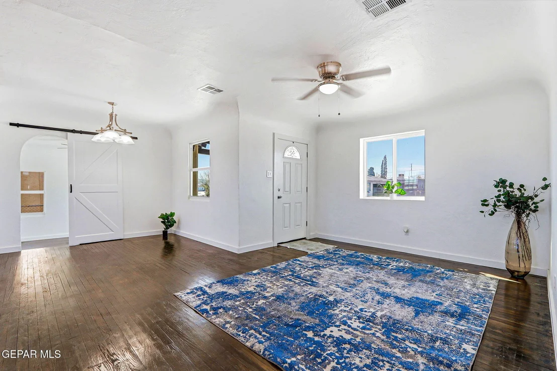 Photo of 228 WOOLDRIDGE Drive