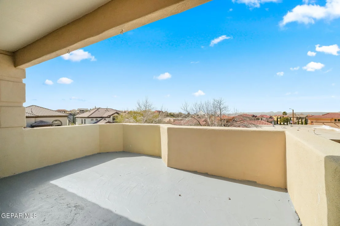 Photo of 6389 FRANKLIN TRAIL Drive