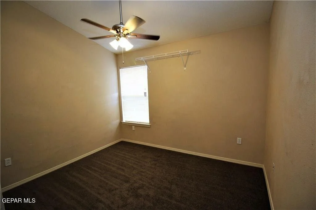 Photo of 6241 LOVEBIRD Lane