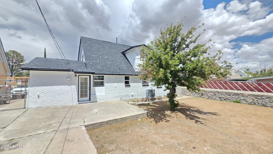 Photo of 4744 HARCOURT Drive