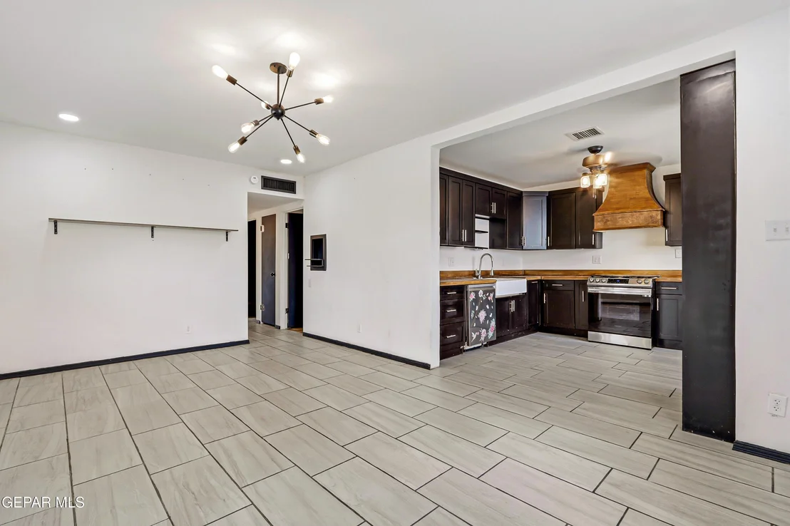 Photo of 8832 MOUNT HAGAN Drive