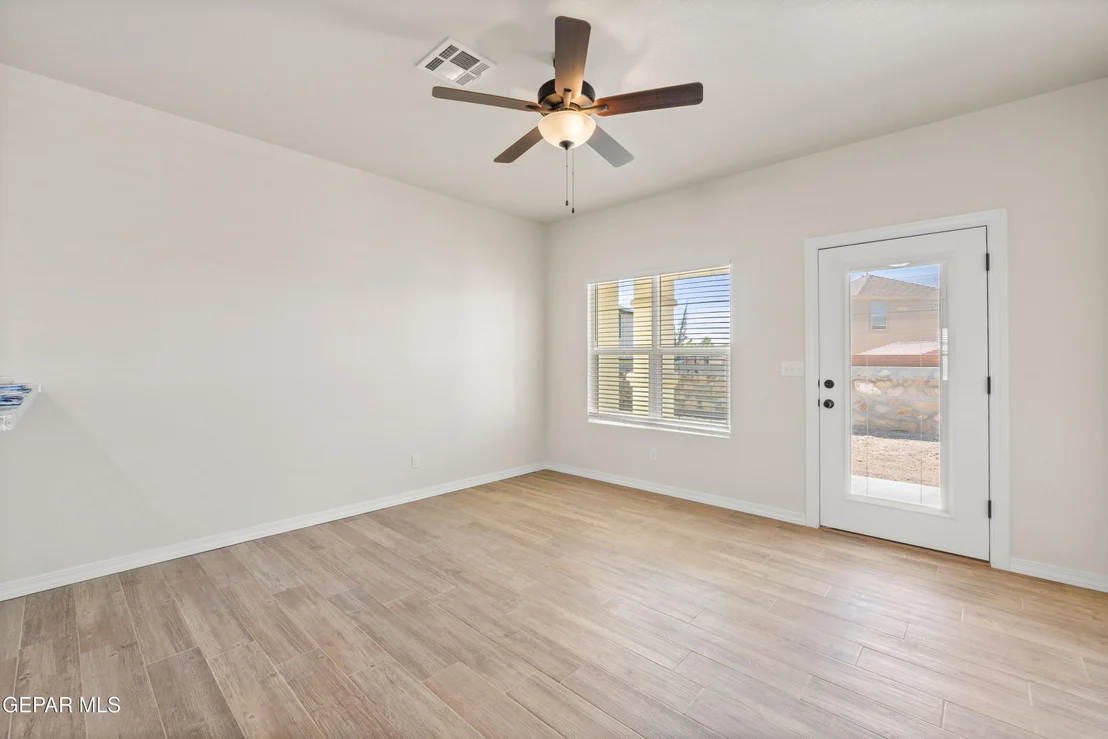 Photo of 325 Sand Gate Drive