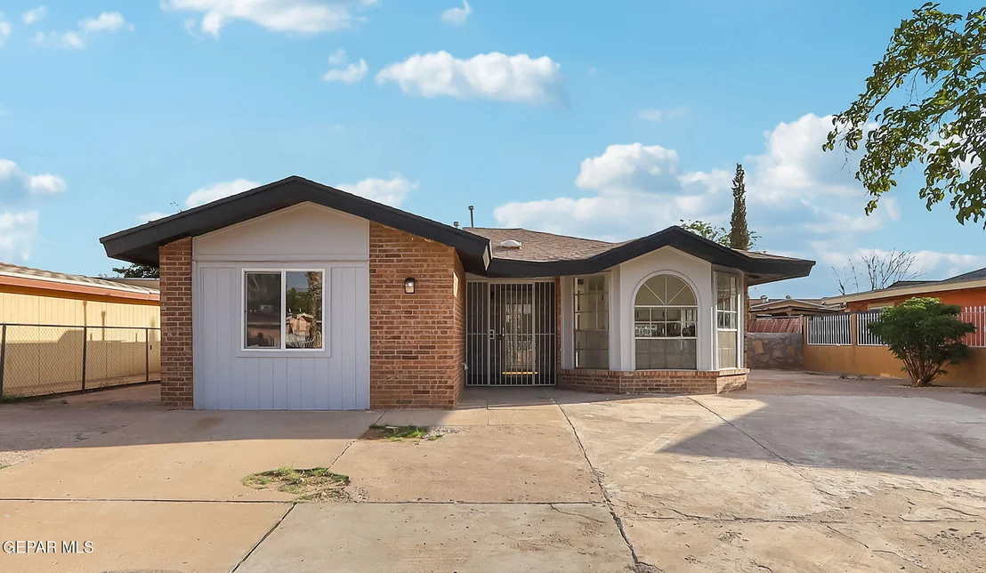 Photo of 8433 INDEPENDENCE Drive
