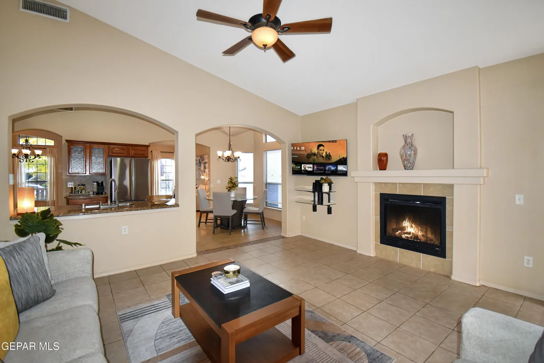 Photo of 6337 Franklin Gate Drive