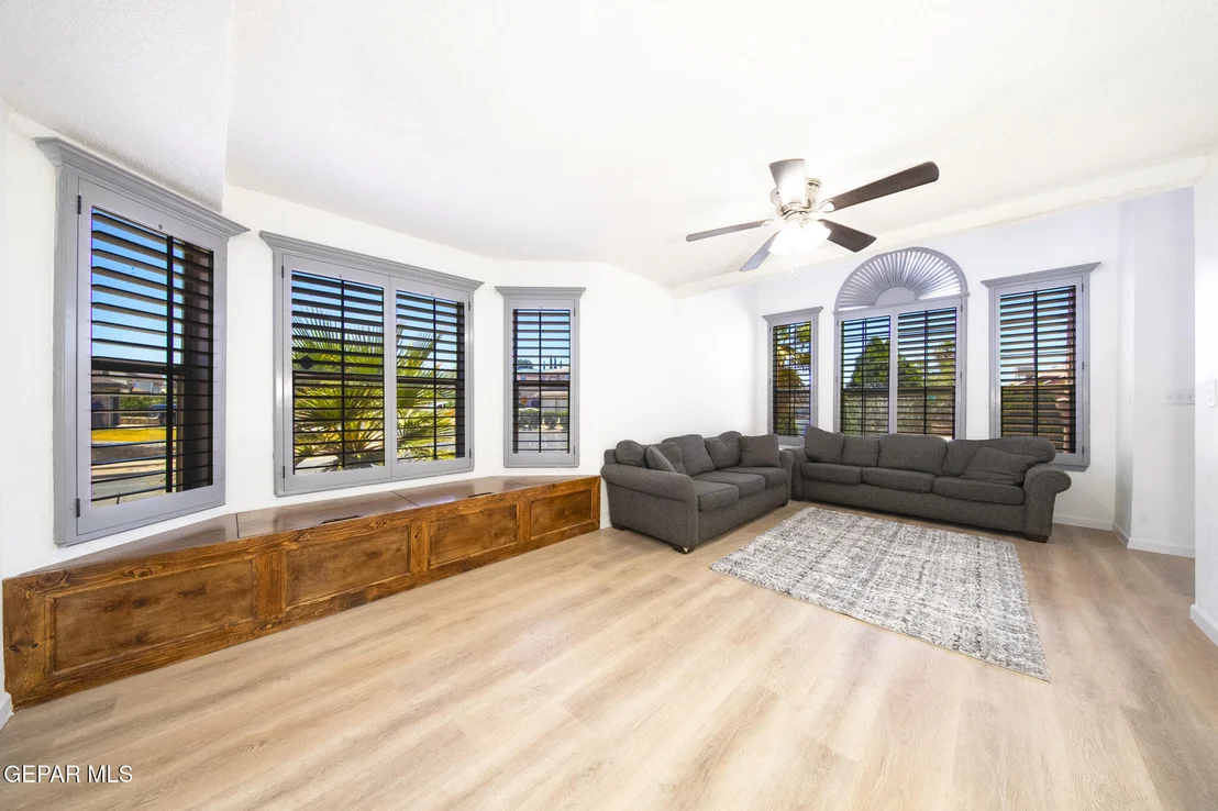Photo of 12099 VILLAGE GATE Drive