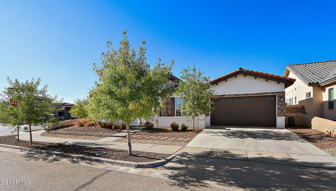Photo of 12233 BIDDLESTON Drive