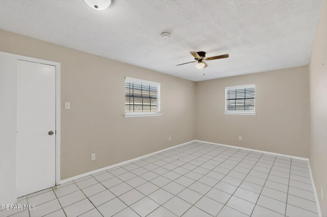 Photo of 1515 DENNIS Circle