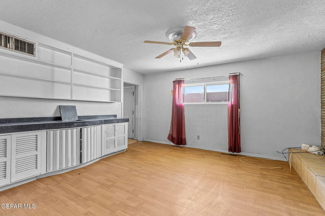 Photo of 5119 TIMBERWOLF Drive
