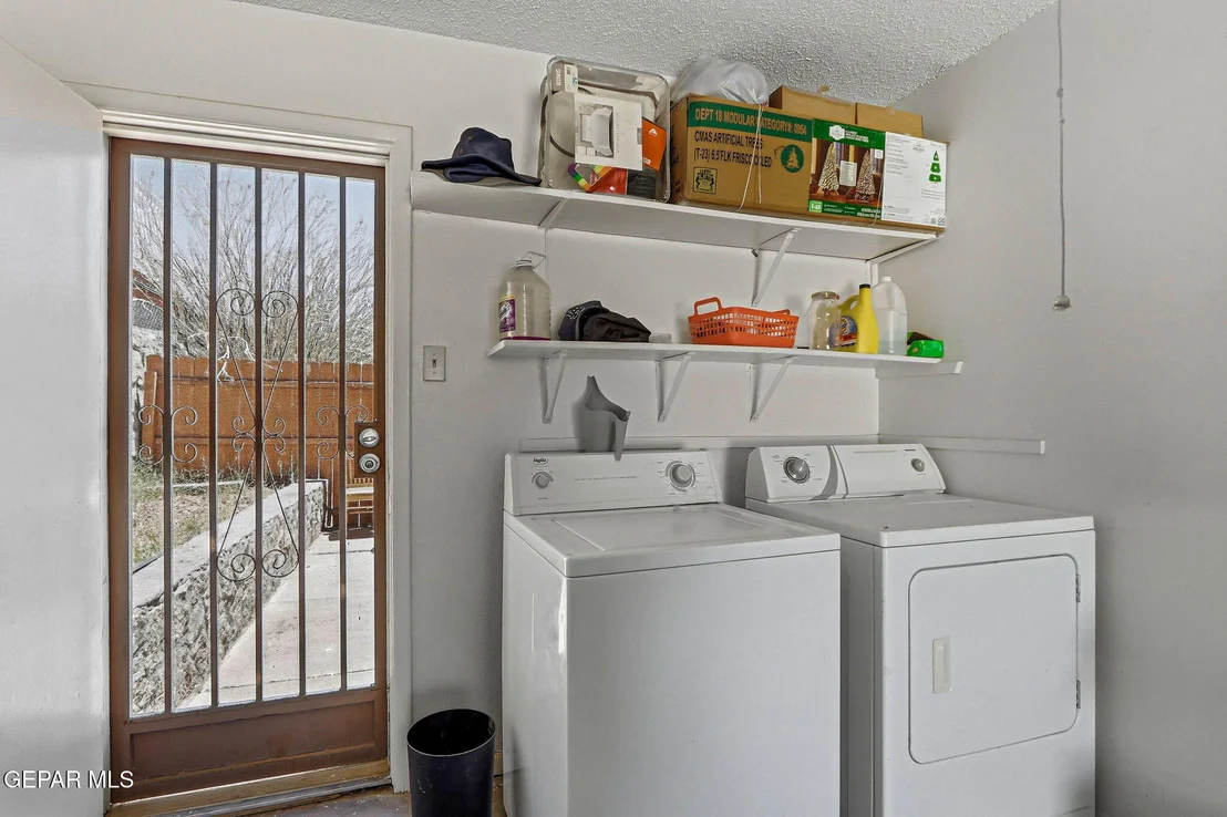 Photo of Unit 2 at 1530 Common Drive