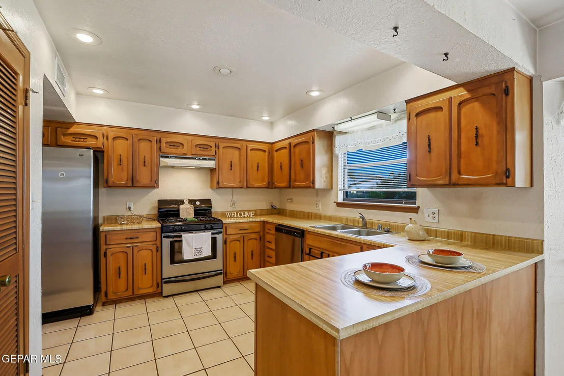 Photo of 7136 Gran Vida Drive