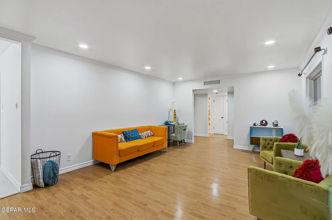 Photo of 4000 BANCROFT Drive