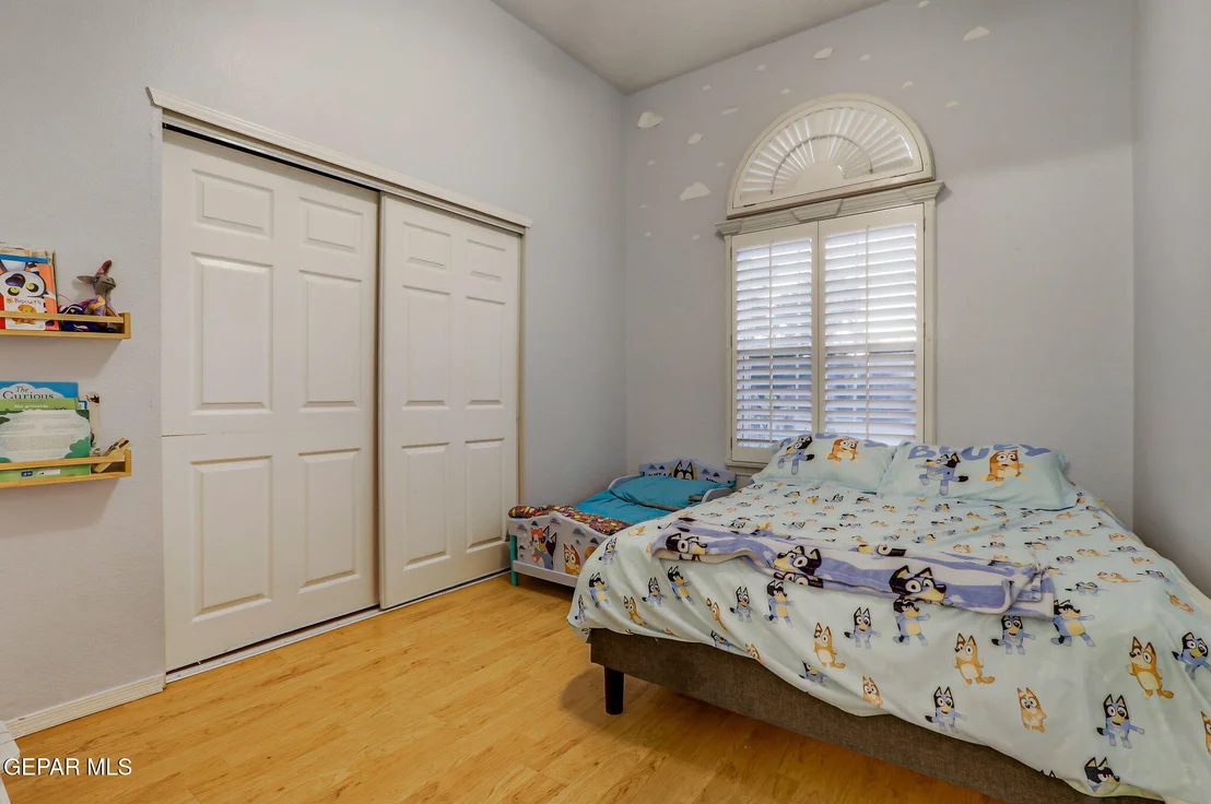 Photo of 680 ABINGTON Drive